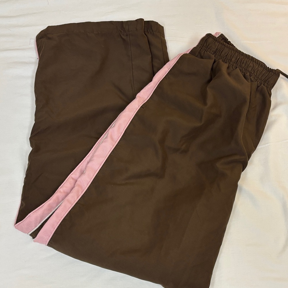 bcg Brown Sweatpants with Pink Side Stripe
